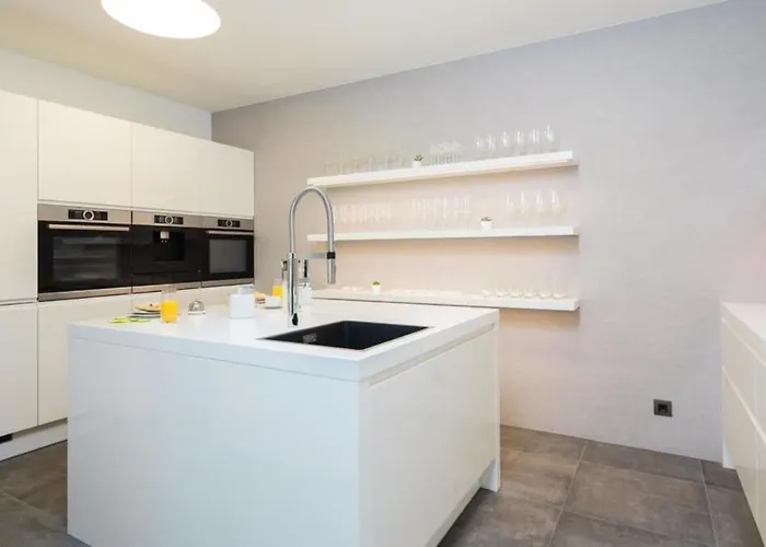 Magnificent Deluxe With Jacuzzi And Steam * Trogir